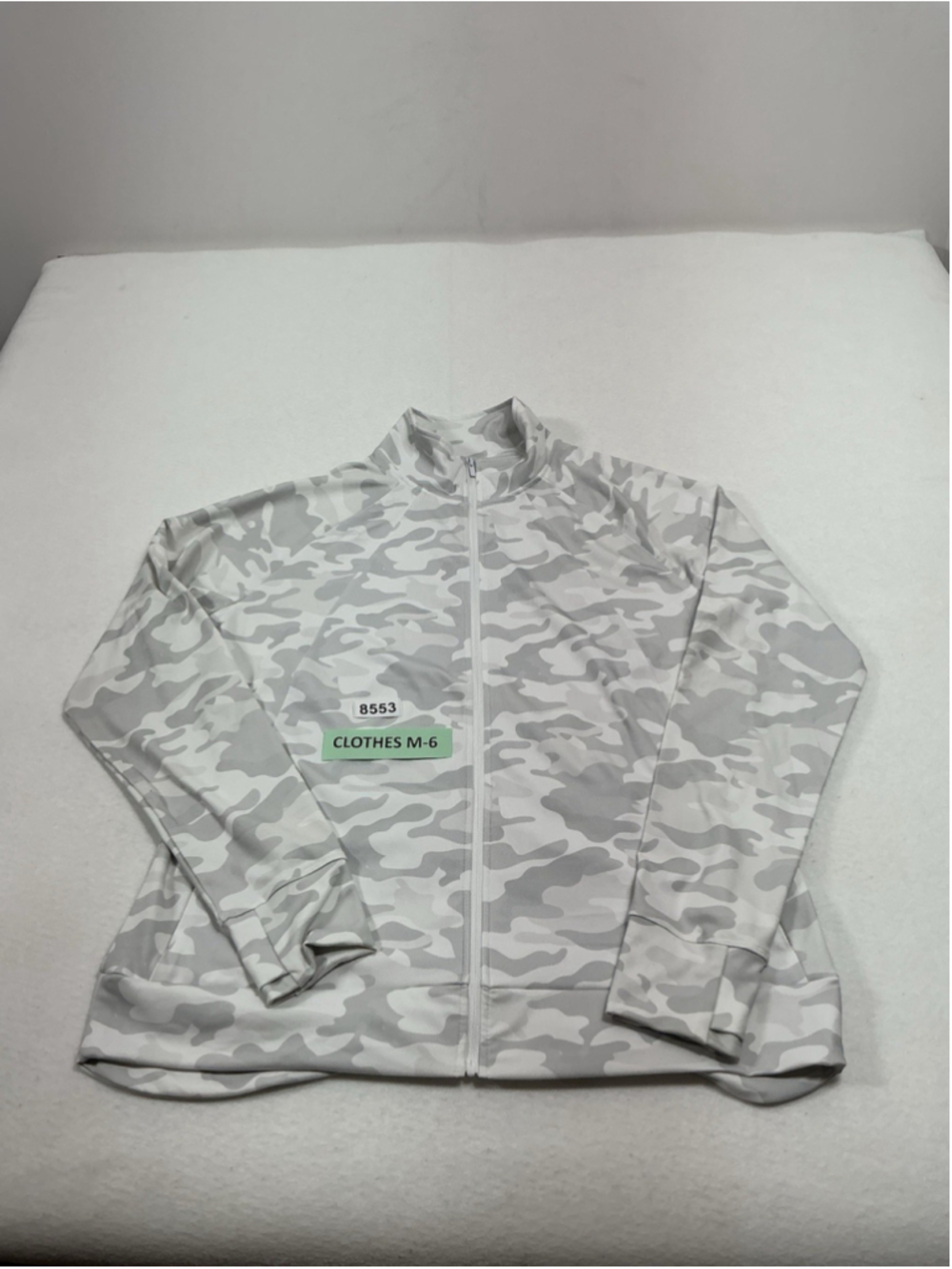 Womans Excellent Condition Jockey Camo Full Zip Active Jacket XL White Gray